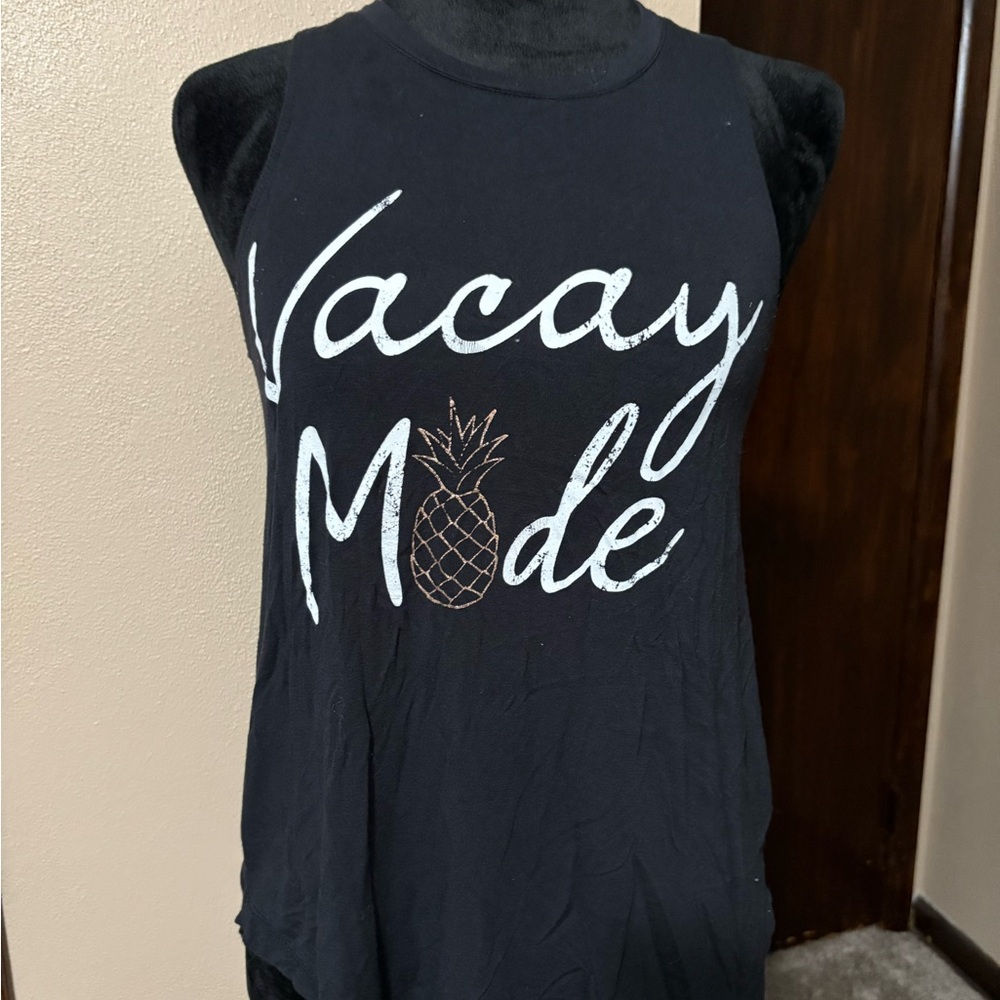 Maurices Vacay mode with pineapple Sleeveless Top